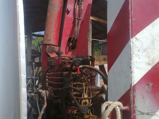 สิบล้อ ISUZU 3 ใบปัด เครื่อง V8 380 แรงม้า ติดเครน 5 ตัน ไม่เอาเครนลดให้อีกแสน. สิบล้อ ISUZU 3 ใบปัด เครื่อง V8 380 แรงม้า ติดเครน 5 ตัน ไม่เอาเครนลดให้อีกแสน.