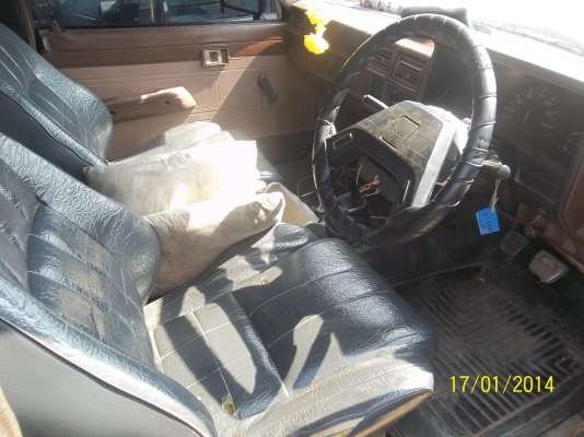 ขาย HELO 2L 2.5 ดีเซล Noพาวเวอร์ แอร์ ภาษีครบ