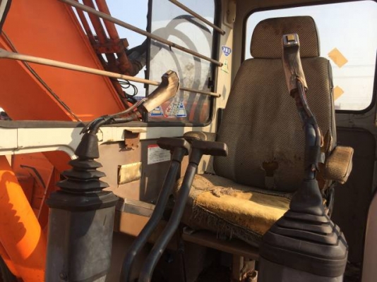 ขายรถแบคโฮ HITACHI EX90 นำเข้าจากญี่ปุ่น มีVDO ให้ชมครับ