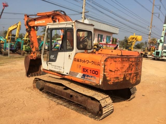 ขายรถแบคโฮ HITACHI EX90 นำเข้าจากญี่ปุ่น มีVDO ให้ชมครับ