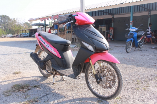 Honda Click 2549  ทบ.กค57 สุพรรณบุรี