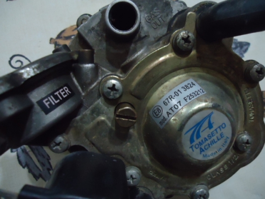 ขายหม้อต้มแก๊ส LPG ยี่ห้อ ENERGY REFORM ของนอก ขนาด140HP สภาพดี เพิ่งถอดออกจากรถยนต์ ราคา 1,200.- สนใจติดต่อ 093-9319456