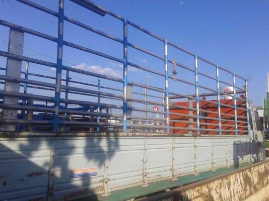 ขายหกล้อ Isuzu rocky เครื่อง 6BG1 - 175 แรง เครื่องส้ม กระบะยาว 5.5 เมตร ยาง 9.00 น็อต 6 ทะเบียนพร้อม