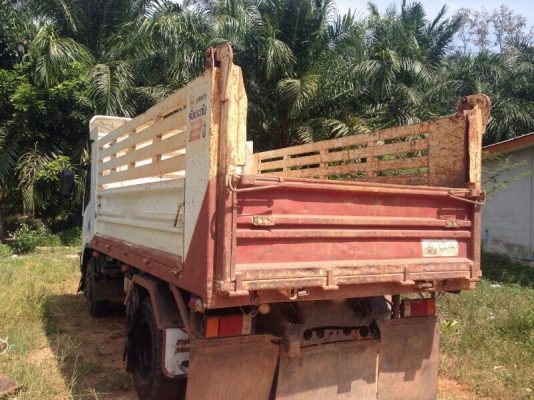 รถอีซูซุ 6 ล้อดั้ม 150 แรงม้า ปี 54 ( รถวิ่ง 9x,xxx กว่า กม. ) สนใจติดต่อ 081 - 6079515 รถอีซูซุ 6 ล้อดั้ม 150 แรงม้า ปี 54 ( รถวิ่ง 9x,xxx กว่า กม. ) สนใจติดต่อ 081 - 6079515