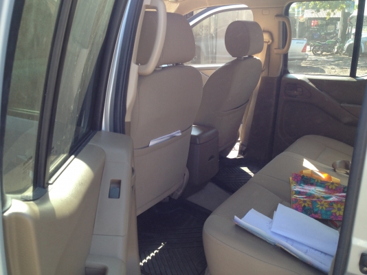 ต้องการขาย NISSAN NAVARA สี่ประตู รถป๊ 53 รถบ้าน เจ้าของขายเอง