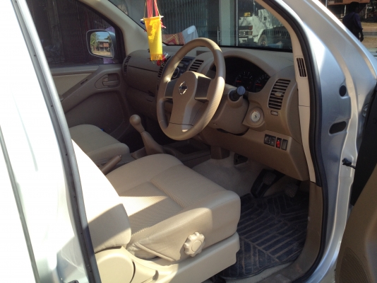 ต้องการขาย NISSAN NAVARA สี่ประตู รถป๊ 53 รถบ้าน เจ้าของขายเอง