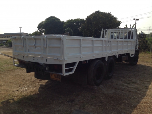 10ล้ออีซูซุROCKY/175HPยาว7ม. 10ล้ออีซูซุROCKY/175HPยาว7ม.