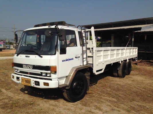 10ล้ออีซูซุROCKY/175HPยาว7ม.