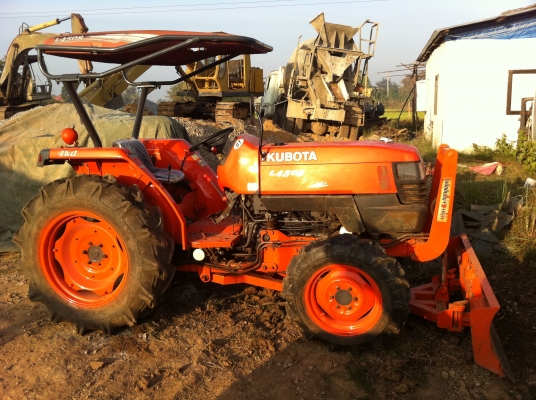 KUBOTA L4508 4x4 45แรงม้า พร้อมโอน เพาว์เวอร์ ใบดันหน้า KUBOTA L4508 4x4 45แรงม้า พร้อมโอน เพาว์เวอร์ ใบดันหน้า