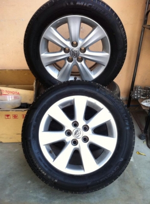 ขายล้อศูนย์ Toyota พร้อมยาง