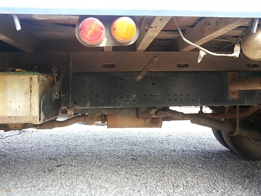 ลดราคาขายด่วน650000 ต่อลองได้6 ล้อ ISUZU NQR เทอร์โบอินเตอร์ พวงมาลัยเพาเวอร์ มีแอร์ รถสวยมากสภาพนางฟ้า