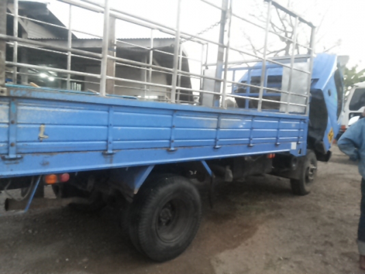 ลดราคาขายด่วน650000 ต่อลองได้6 ล้อ ISUZU NQR เทอร์โบอินเตอร์ พวงมาลัยเพาเวอร์ มีแอร์ รถสวยมากสภาพนางฟ้า