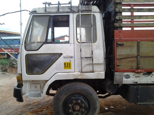 MITSUBISHI  FN215Kเครื่อง6BG1เครื่อง175แรงม้า10ล้อเพลาเดียว