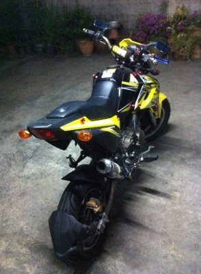 ขายดาวน์ KSR2012 สีขาว-เหลือง 25,000