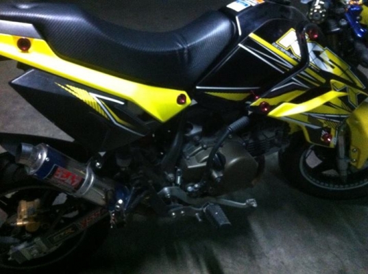 ขายดาวน์ KSR2012 สีขาว-เหลือง 25,000