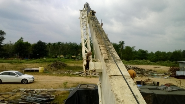 10ล้อเครนTADANO 3ปลอกและแขนต่อ ขนาด16ตัน ปั้ม3ตอน สภาพดี พร้อมใช้ ขาย...เลิกกิจการ ไม่มีเล่ม