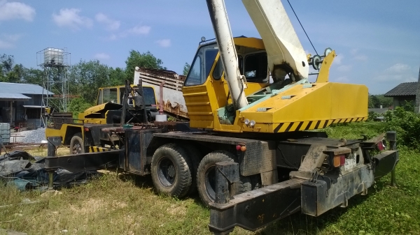 10ล้อเครนTADANO 3ปลอกและแขนต่อ ขนาด16ตัน ปั้ม3ตอน สภาพดี พร้อมใช้ ขาย...เลิกกิจการ ไม่มีเล่ม