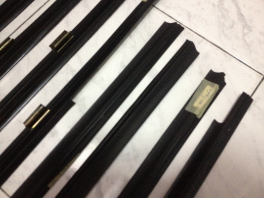 ขายยางสักกะหลาดรีดน้ำตัวใน/ตัวนอก8ชิ้น BMW e30 สภาพดี ราคา2900บาท โทร0875077464โส กทม ขายยางสักกะหลาดรีดน้ำตัวใน/ตัวนอก8ชิ้น BMW e30 สภาพดี ราคา2900บาท โทร0875077464โส กทม