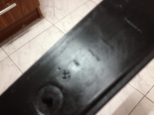 ขายชิ้นดำพลาสติกเสาประตูคู่หน้า2ชิ้น BMW e30 สภาพดี400บาท โทร0875077464โส กทม ขายชิ้นดำพลาสติกเสาประตูคู่หน้า2ชิ้น BMW e30 สภาพดี400บาท โทร0875077464โส กทม