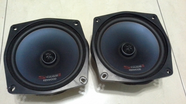 Kenwood Stage II ขนาด 6.5" แกนร่วมสองทาง 180W Kenwood Stage II ขนาด 6.5" แกนร่วมสองทาง 180W