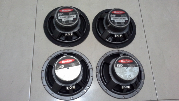 Boston ขนาด 6.5" แบบคู่แกนร่วมสองทางและคู่ Woofer
