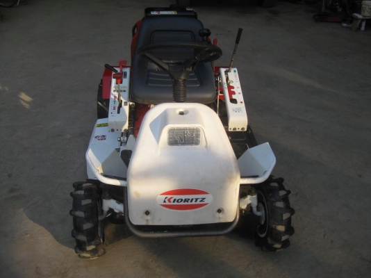 ขายรถตัดหญ้า OREC RM90V 14แรง พร้อมใช้งาน ขายรถตัดหญ้า OREC RM90V 14แรง พร้อมใช้งาน