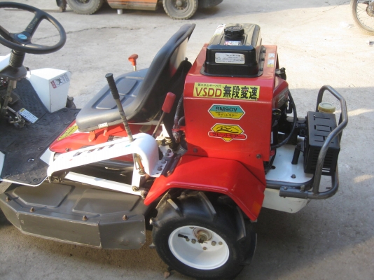 ขายรถตัดหญ้า OREC RM90V 14แรง พร้อมใช้งาน ขายรถตัดหญ้า OREC RM90V 14แรง พร้อมใช้งาน