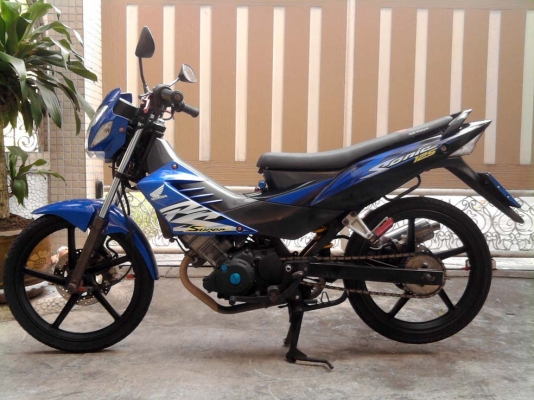 ขออนุญาติขาย Honda Sonic New 125 ตัว TOP โอนให้ฟรีครับ