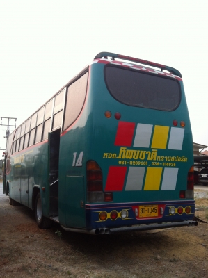 ขายรถบัสพัดลมราคามิตรภาพ สภาพดี โทร 089-456-0242 ^^