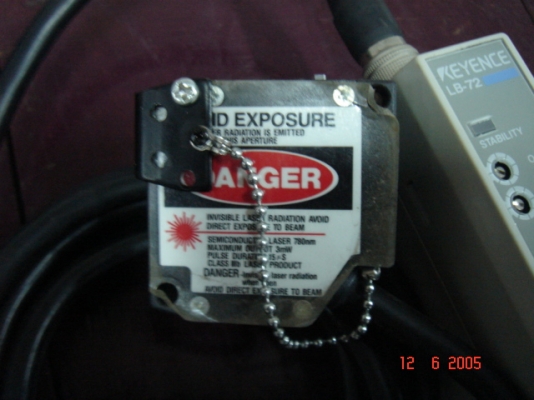 ขายอุปกรณ์ senser  ด้วยแสง laser E KEYENC