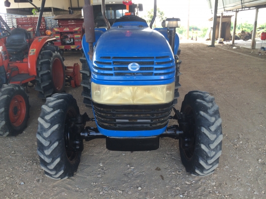 ขายด่วนรถไถแชมป์ MX-5900 พร้อมโลตารี่ สภาพสวยๆ ขายด่วนรถไถแชมป์ MX-5900 พร้อมโลตารี่ สภาพสวยๆ