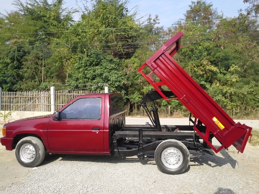 ขาย นิสสัน บิ๊กเอ็ม กระบะดั้มพ์ ระบบไฟฟ้า