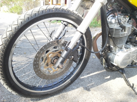 ขาย SR400 แต่งโอสคูล้อหน้า-หลังฮาเล่แท้ๆคับเครื่องดี เอกสาร ส.พ.มแท้