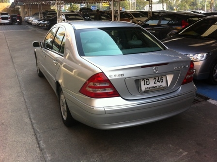 C180 W203 ELEGANCE สีบรอนเทา