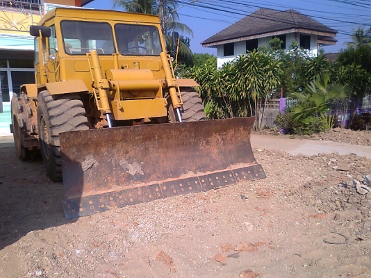 รถดันล้อหนาม รถจีน รถพร้อมใช้งาน ราคาต่อรองได้