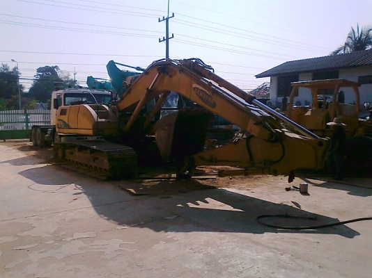 รถขุด SUMSUNG 210 LC ชอบราคาเท่าไรต่อรองได้ครับ