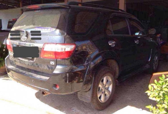 **700,000 บ.ต่อรอง**ขายTOYOTA FORTUNER 2.7V ปี52/09 ตัวท็อป AUTO ติดแก๊ส หน้า-หลังเดิมไม่เคยชน สีสันสวย ฟูลอ็อปชั่น ล้อแม็ก ยางสวย เลขทะเบียนสวย พร้อมใช้งาน ทะเบียนเต็ม เอกสารครบ ราคาต่อรองได้เ้ด้อ พี่น้องครับ