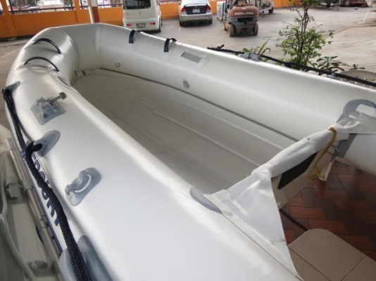 @@!! ขายเรือยางใหม่ Mercury ทำจาก Hypalon ขนาดประมาณ 3 เมตร@@!! @@!! ขายเรือยางใหม่ Mercury ทำจาก Hypalon ขนาดประมาณ 3 เมตร@@!!