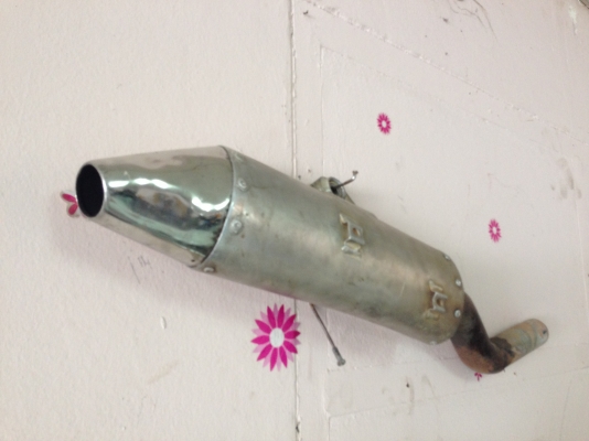 --------- ขายถูก//////// ท่อ Yamaha สภาพดี เป็นอลูมิเนียม ราคา 4900 ฿-----------