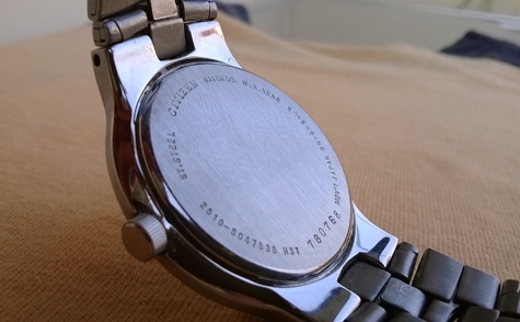 CITIZEN Quartz WR50 หน้าดำ หลักขีด/โรมัน ช่องบอกวันที่หลักสาม