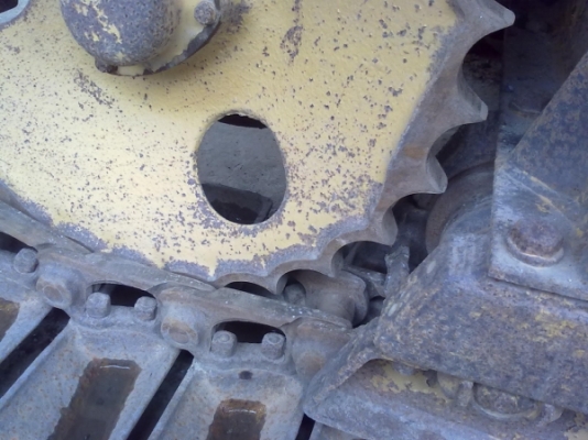 ต้องการขายรถตักล้อยางยี่ห้อ MITSUBISHI-BD2F รถนอกนำเข้าจากญี่ปุ่น