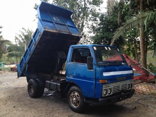 ขายรถดั้ม 6 ล้อ TOYOTA BU30