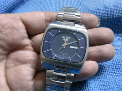 18ม.ค.((น้าเล็ก)) นำเสนอนาฬิกาข้อมือ 18ม.ค.((น้าเล็ก)) นำเสนอนาฬิกาข้อมือ