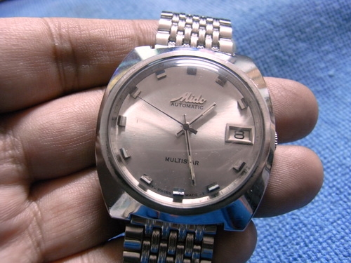 18ม.ค.((น้าเล็ก)) นำเสนอนาฬิกาข้อมือ 18ม.ค.((น้าเล็ก)) นำเสนอนาฬิกาข้อมือ