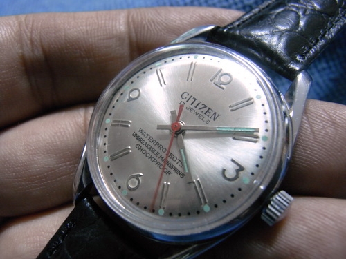 18ม.ค.((น้าเล็ก)) นำเสนอนาฬิกาข้อมือ 18ม.ค.((น้าเล็ก)) นำเสนอนาฬิกาข้อมือ