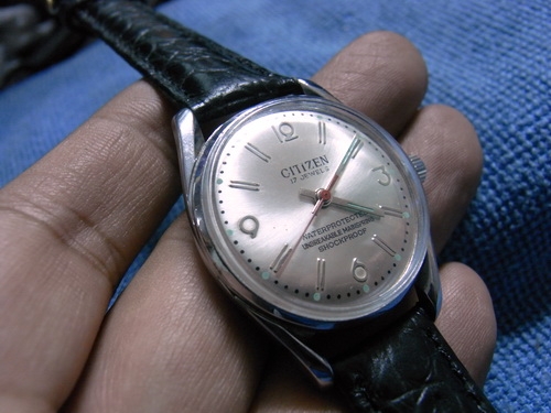 18ม.ค.((น้าเล็ก)) นำเสนอนาฬิกาข้อมือ 18ม.ค.((น้าเล็ก)) นำเสนอนาฬิกาข้อมือ