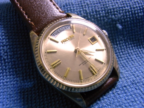 18ม.ค.((น้าเล็ก)) นำเสนอนาฬิกาข้อมือ 18ม.ค.((น้าเล็ก)) นำเสนอนาฬิกาข้อมือ