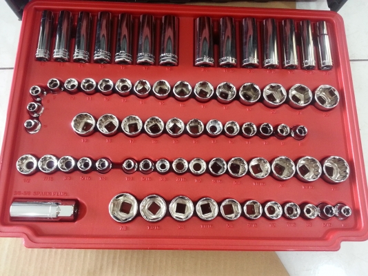 ขายกล่องลังเครื่องมือครบชุด Craftsman 263 ชิ้น ขายกล่องลังเครื่องมือครบชุด Craftsman 263 ชิ้น