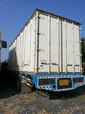 6 ล้อใหญ่ ตู้ 10 บาน HINO FG 212แรง กระบะยาว7.2ม.ปี51 6 ล้อใหญ่ ตู้ 10 บาน HINO FG 212แรง กระบะยาว7.2ม.ปี51