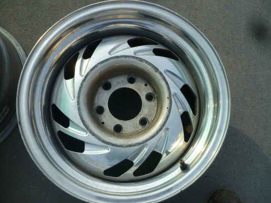 แม็กCENTER LINE แท้ 8x15